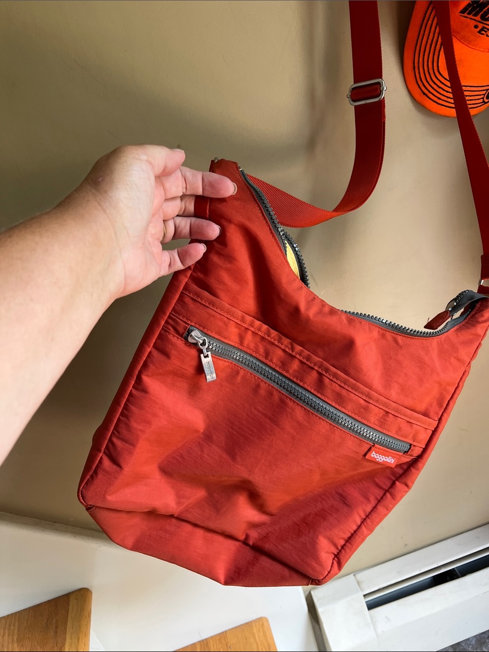 Baggallini Orange-Red Crossbody Sling Bag